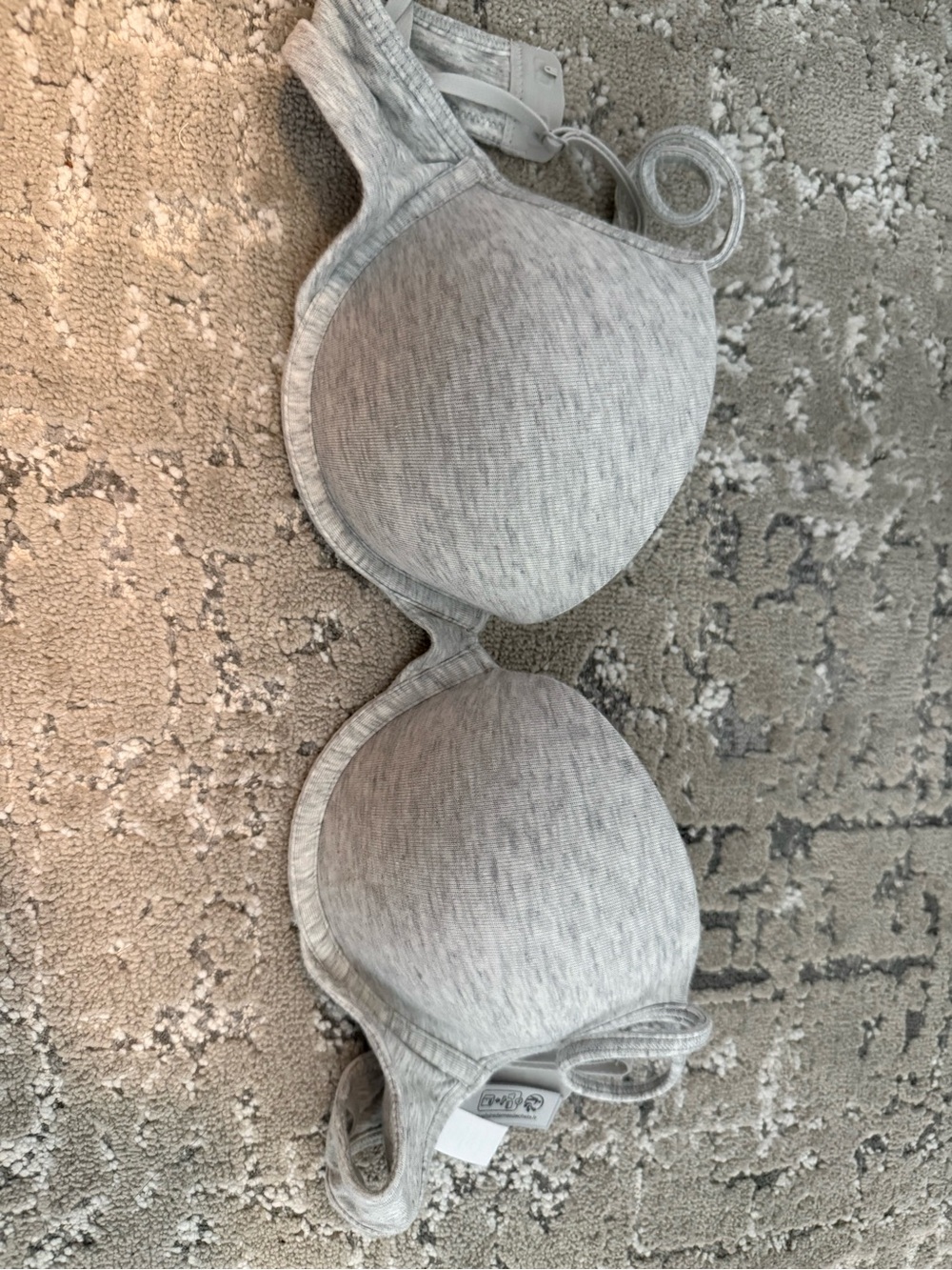 SKIMS Light Gray Heathered Molded T-Shirt Bra